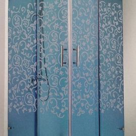 Carpintería de Aluminio Regino Lozano Alarcón puerta de vidrio para ducha celeste